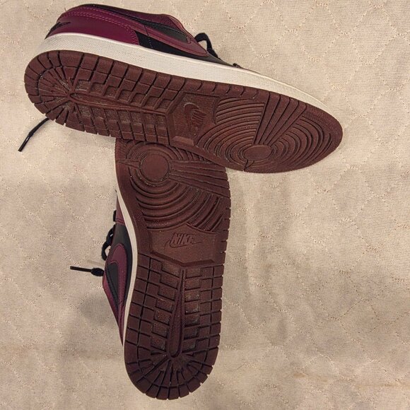 Nike Air Jordan 1 Men's 6/Women’s 7.5 Low SE Dark Beetroot Maroon Black Rare - Picture 4 of 12